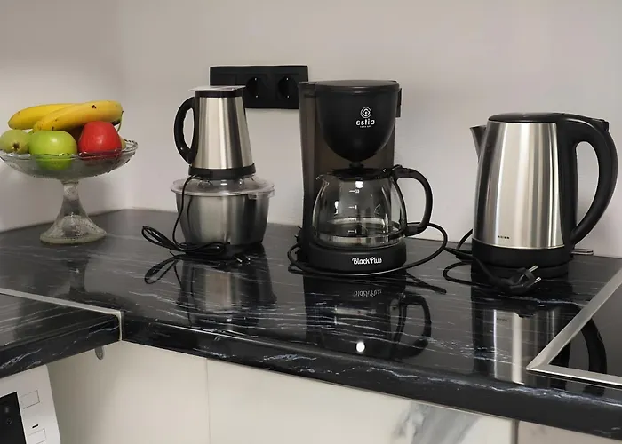 Mitropolis * Naxos City